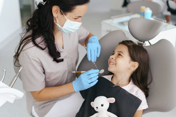 Best Emergency Tooth Extraction in Lake Holiday, IL